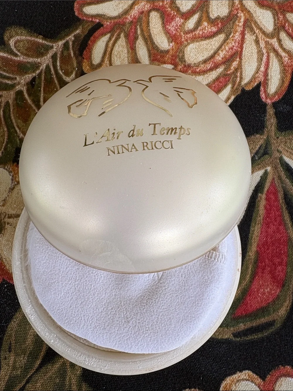 Nina Ricci L'Air du Temps Body Powder